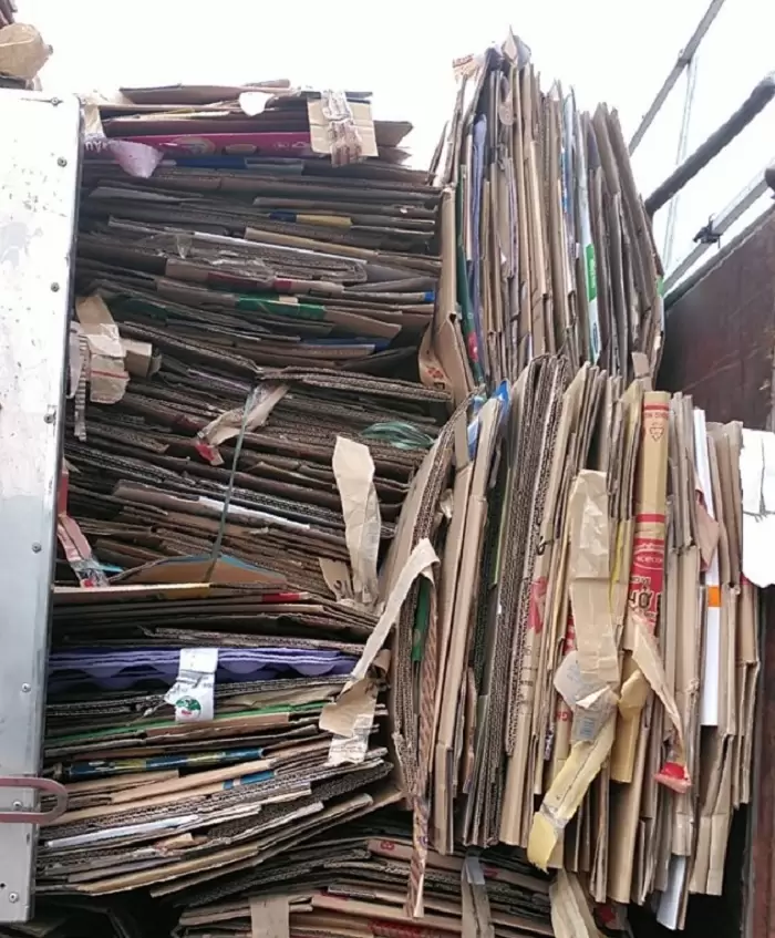 Lợi Ích Khi Chọn Phú Xuân Thu Mua Giấy Tái Chế Cũ